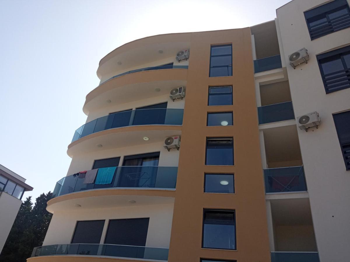Apartman Ami Ulcinj Exterior photo